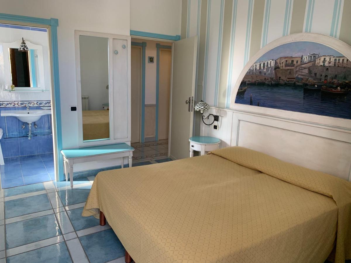 ונטוטנה Hotel Isolabella מראה חיצוני תמונה