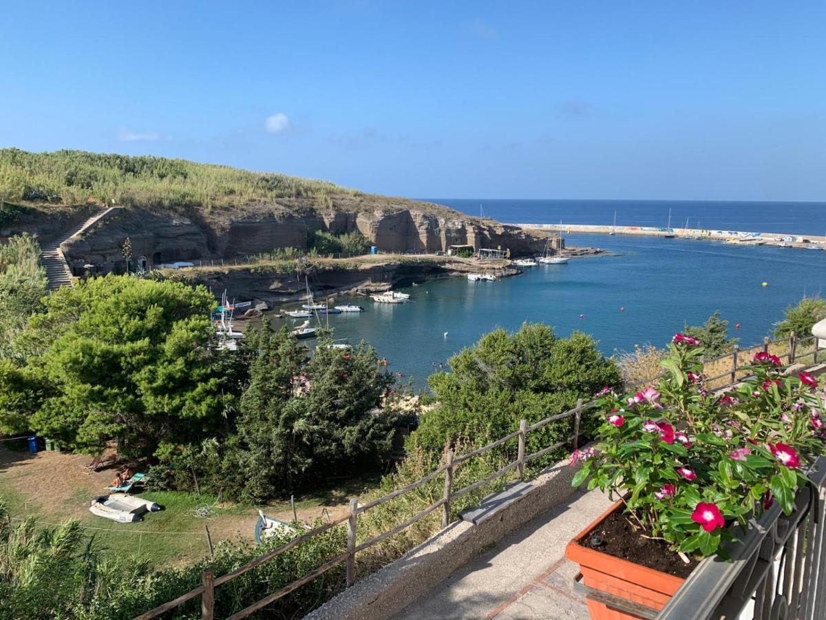 ונטוטנה Hotel Isolabella מראה חיצוני תמונה