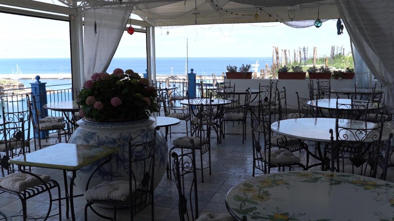 ונטוטנה Hotel Isolabella מראה חיצוני תמונה