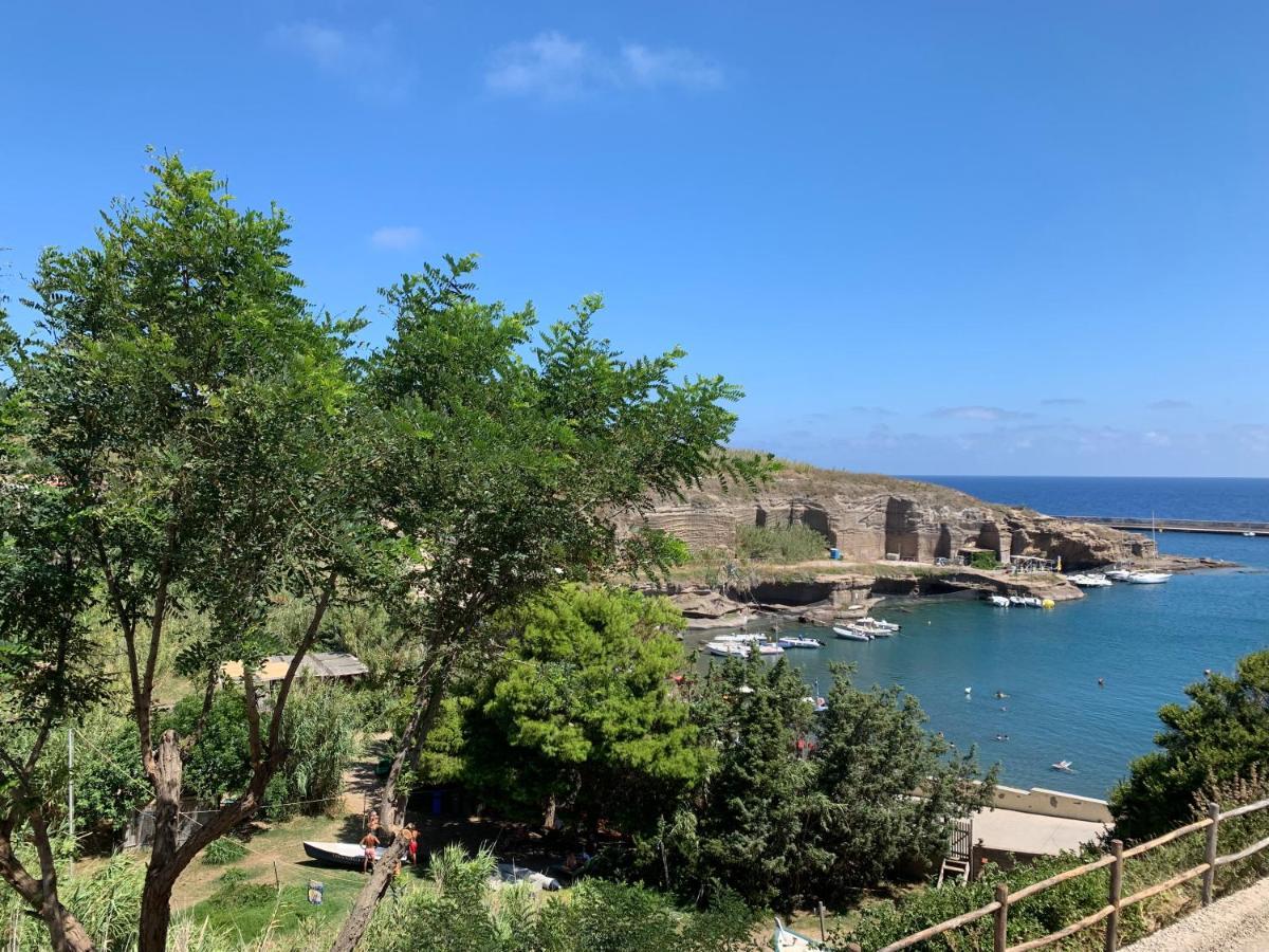 ונטוטנה Hotel Isolabella מראה חיצוני תמונה