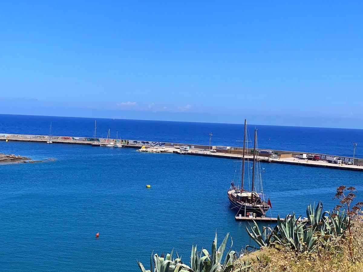 ונטוטנה Hotel Isolabella מראה חיצוני תמונה