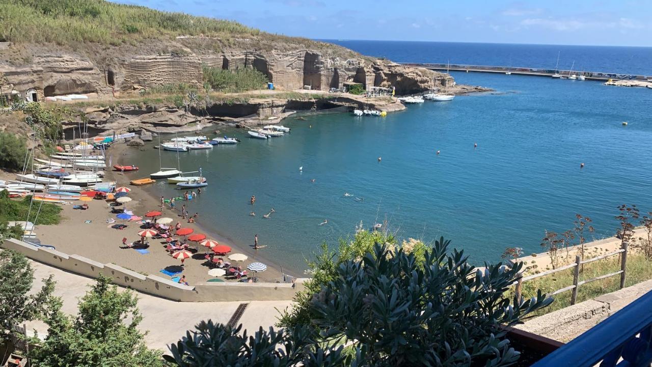 ונטוטנה Hotel Isolabella מראה חיצוני תמונה